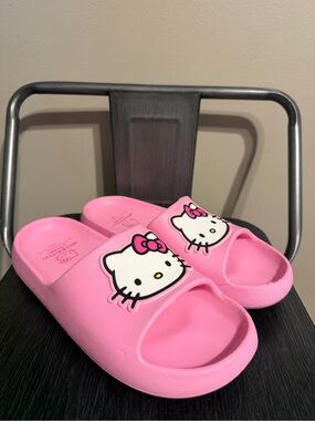 Hello Kitty Pink Slide Sandals Womens 4/5 Sanrio Pool Slides Kawaii